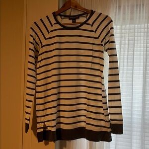 A Pea in the Pod Grey and Cream Striped Top